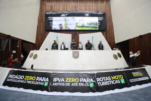 Deputado Delegado Tito Barichello presta homenagem aos Motociclistas Cristãos na Assembleia por ações sociais e de evangelização