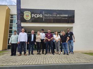 Deputado Delegado Tito Barichello entrega mais cinco viaturas para Polícia Civil de Almirante Tamandaré
