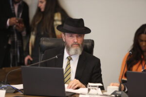 Deputado Delegado Xerifão faz alerta sobre o Setembro Amarelo e defende ações urgentes em saúde mental