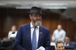 Vitória que Continua: Redução do IPVA e IPVA Zero garantem alívio histórico ao contribuinte paranaense