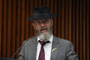 Deputado Delegado Xerifão aciona autoridades após denúncias de maus-tratos a idosos em São José dos Pinhais