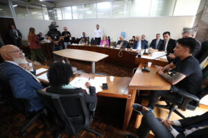Conselho de Ética ouve testemunhas em processo sobre briga no Centro de Curitiba envolvendo Renato Freitas