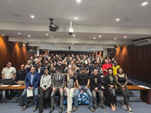 Deputado Delegado Xerifão promove audiência pública e destaca a força econômica do rock no Paraná