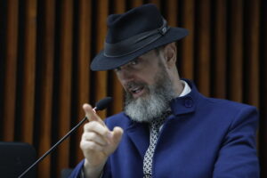 Delegado Xerifão comenta decisão da CCJ que mantém punição a Renato Freitas