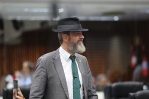 Deputado Delegado Xerifão comenta apreensão de drogas e armas na Rodoviária de Curitiba